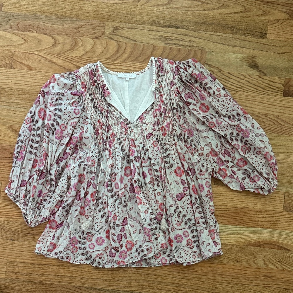 Olivaceous Top